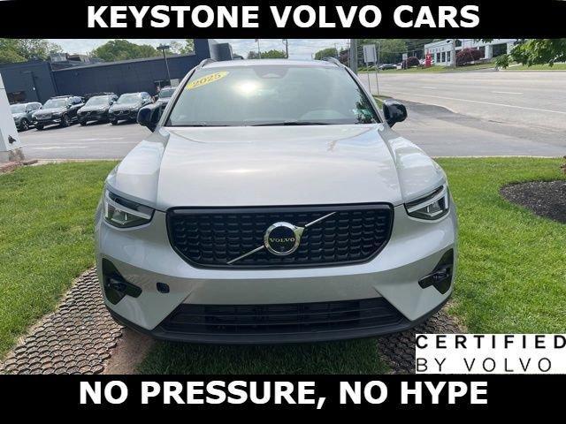 used 2025 Volvo XC40 car, priced at $32,995