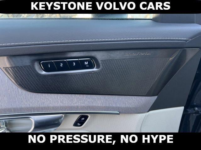new 2026 Volvo XC90 car, priced at $75,155