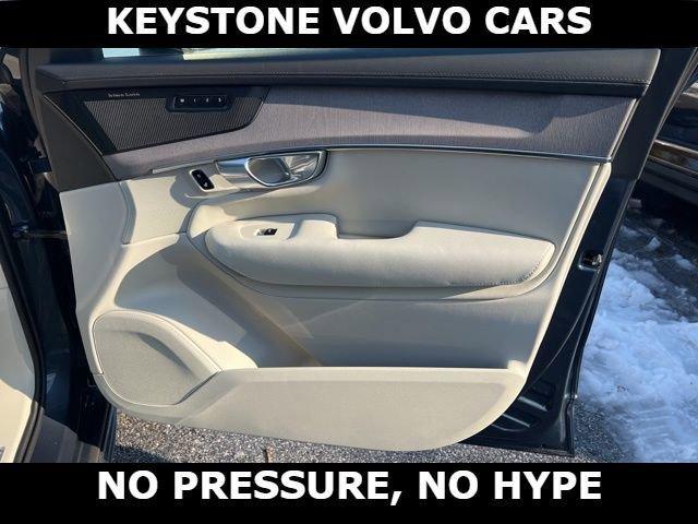 new 2026 Volvo XC90 car, priced at $75,155