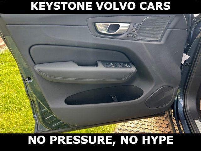 new 2026 Volvo XC60 car, priced at $56,820