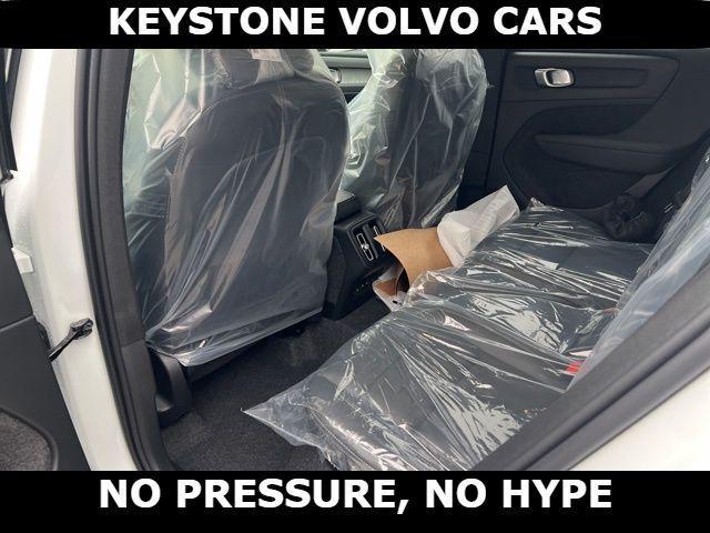 new 2026 Volvo XC40 car, priced at $45,183