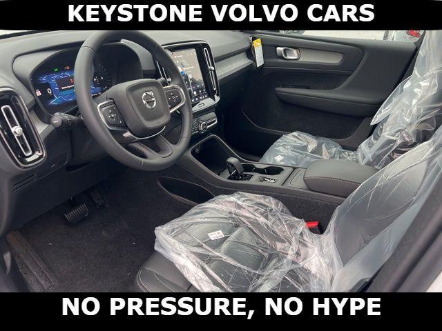 new 2026 Volvo XC40 car, priced at $45,183