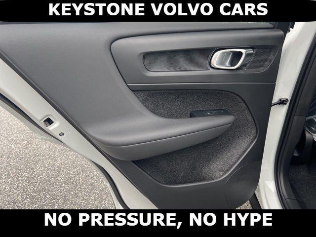 new 2026 Volvo XC40 car, priced at $45,183