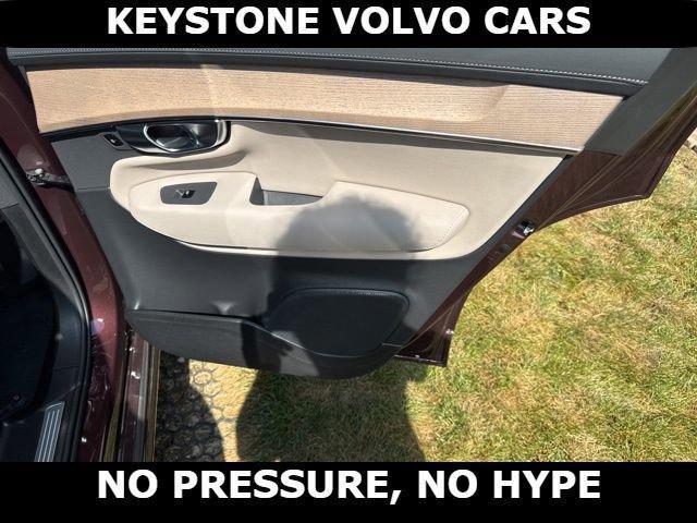 new 2026 Volvo XC90 car, priced at $69,735