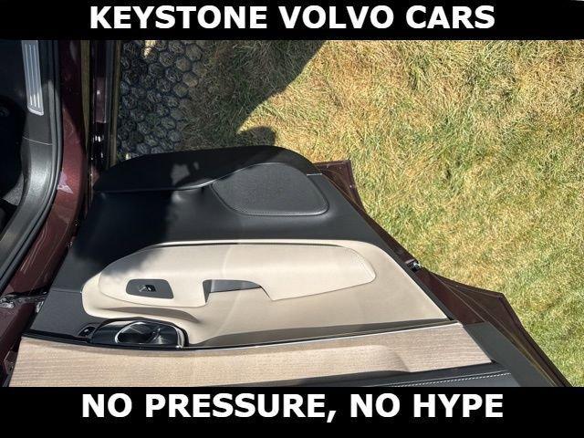 new 2026 Volvo XC90 car, priced at $69,735