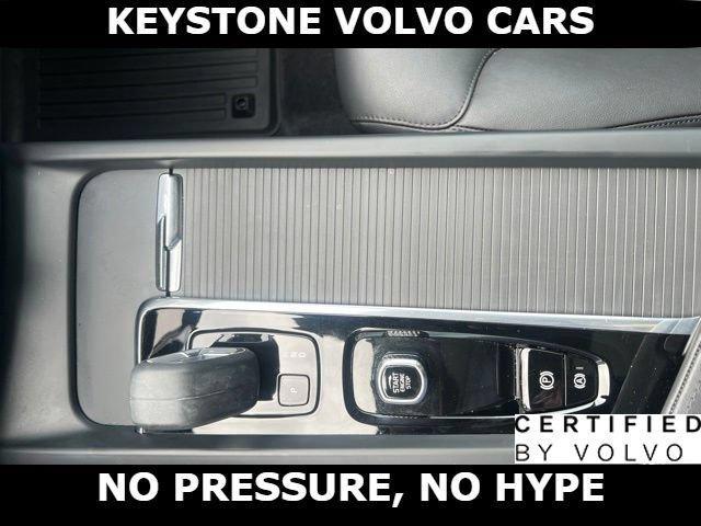 used 2024 Volvo XC60 car, priced at $35,485