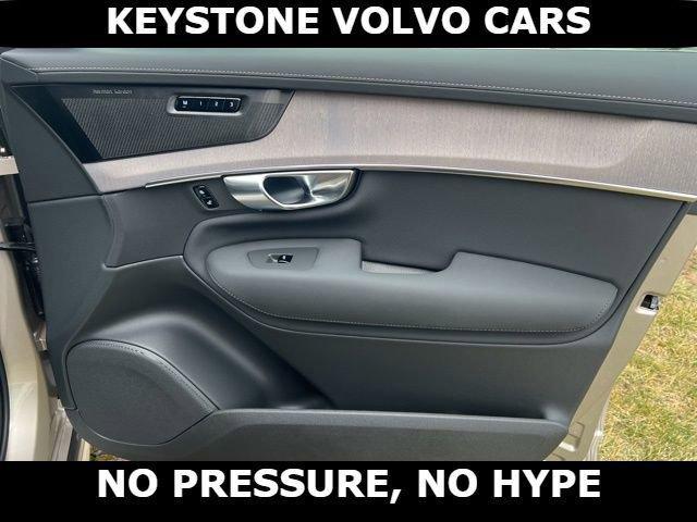 new 2026 Volvo XC90 Plug-In Hybrid car, priced at $87,220