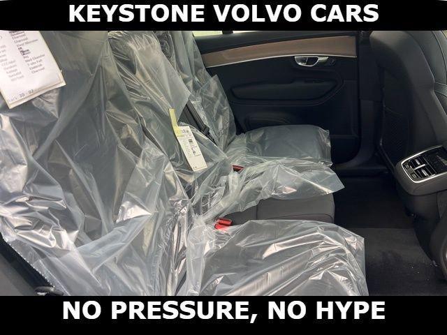 new 2026 Volvo XC90 car, priced at $71,945
