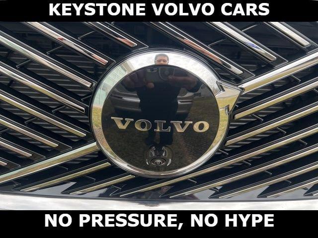 new 2026 Volvo XC90 car, priced at $71,945