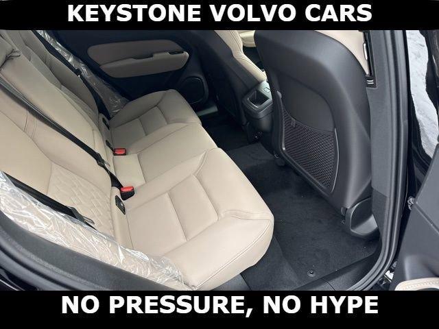 new 2026 Volvo XC60 car, priced at $58,360