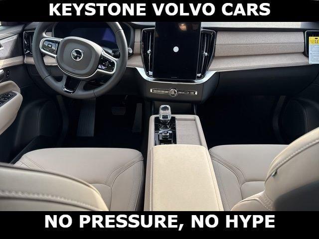 new 2026 Volvo XC90 Plug-In Hybrid car, priced at $81,875