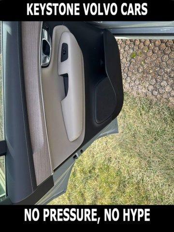 new 2026 Volvo XC90 Plug-In Hybrid car, priced at $81,875