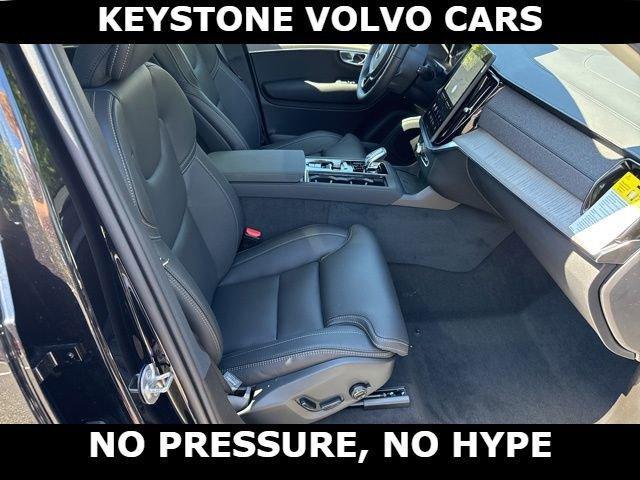 new 2026 Volvo XC90 car, priced at $75,155