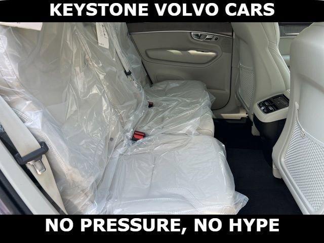 new 2026 Volvo XC90 car, priced at $75,155