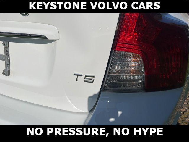 used 2011 Volvo S40 car, priced at $9,995