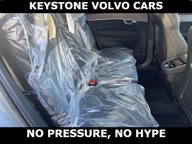 new 2026 Volvo XC90 car, priced at $75,155
