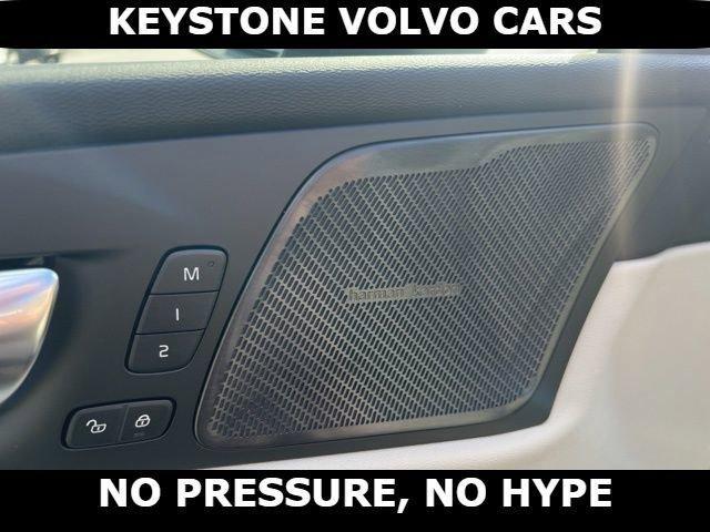 new 2026 Volvo XC60 car, priced at $63,935