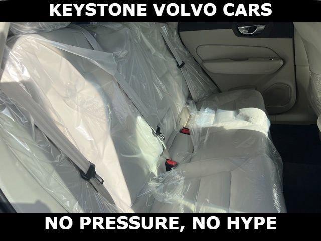 new 2026 Volvo XC60 car, priced at $63,935