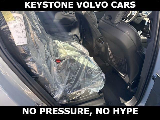 new 2026 Volvo XC90 car, priced at $71,849