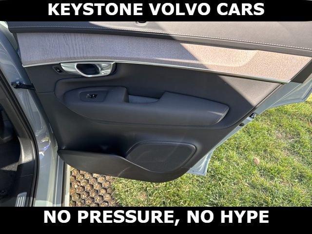 new 2026 Volvo XC90 car, priced at $71,849