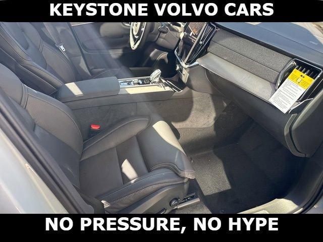 new 2026 Volvo XC90 car, priced at $71,849