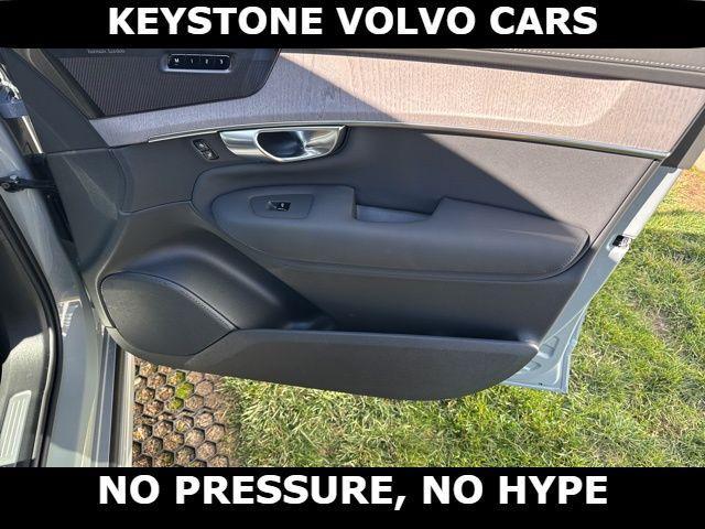 new 2026 Volvo XC90 car, priced at $70,155