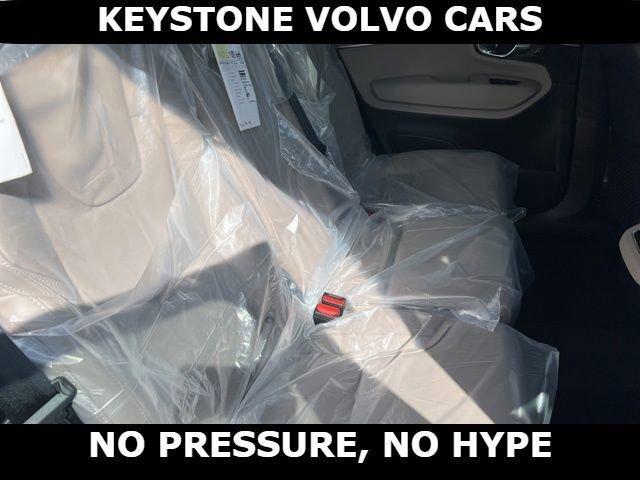 new 2026 Volvo XC90 car, priced at $75,155