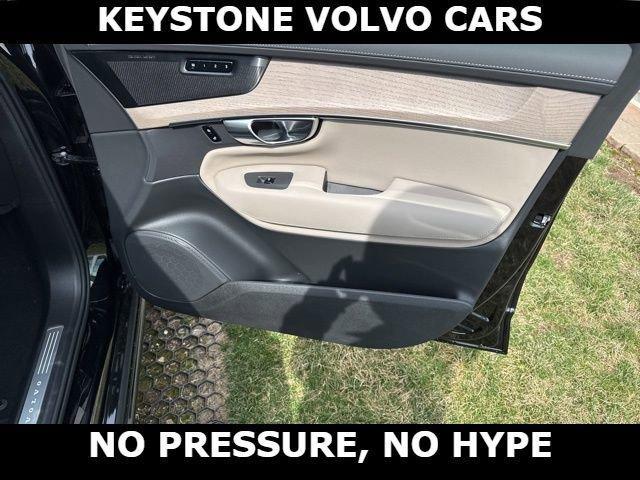 new 2026 Volvo XC90 car, priced at $76,080