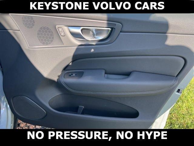 new 2026 Volvo XC60 Plug-In Hybrid car, priced at $69,060