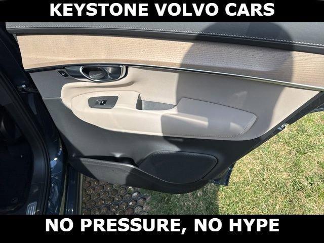 new 2026 Volvo XC90 Plug-In Hybrid car, priced at $81,770