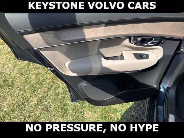 new 2026 Volvo XC90 Plug-In Hybrid car, priced at $81,770