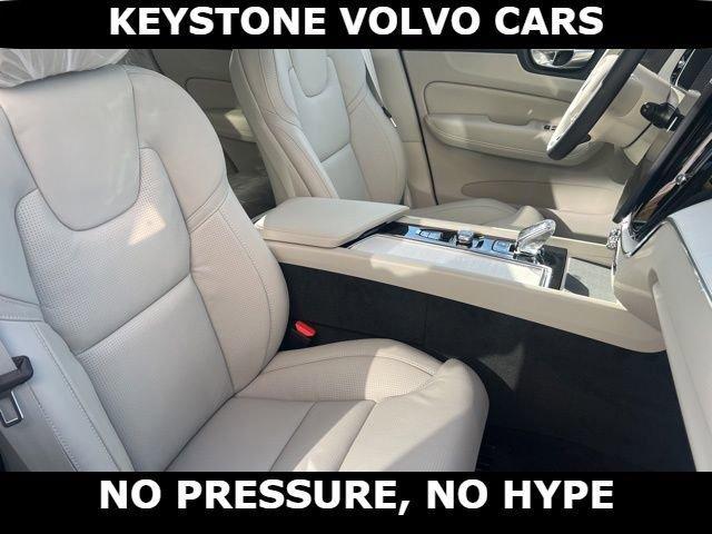 new 2026 Volvo XC60 Plug-In Hybrid car, priced at $75,355