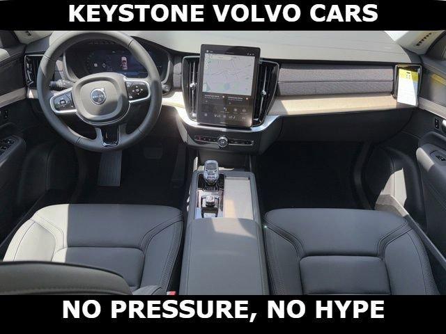 new 2026 Volvo XC90 Plug-In Hybrid car, priced at $78,272