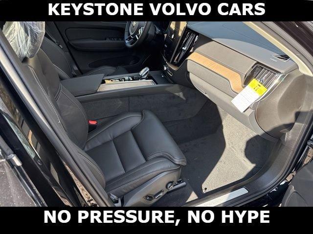 new 2026 Volvo XC60 Plug-In Hybrid car, priced at $75,355