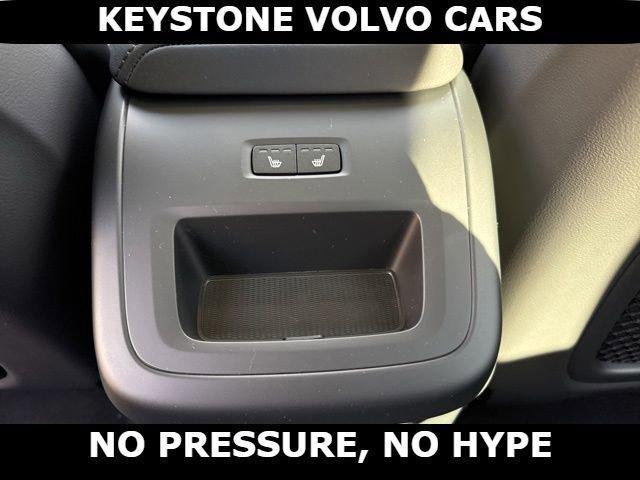 new 2026 Volvo XC60 Plug-In Hybrid car, priced at $75,355