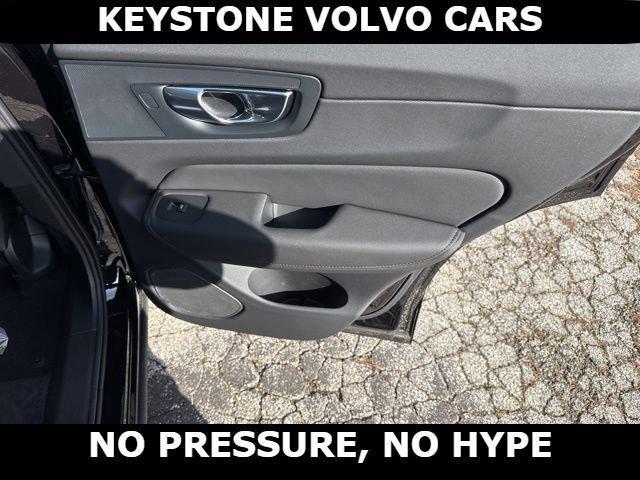 new 2026 Volvo XC60 Plug-In Hybrid car, priced at $75,355