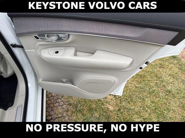 new 2026 Volvo XC90 car, priced at $74,645