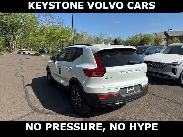 new 2026 Volvo XC40 car, priced at $45,546