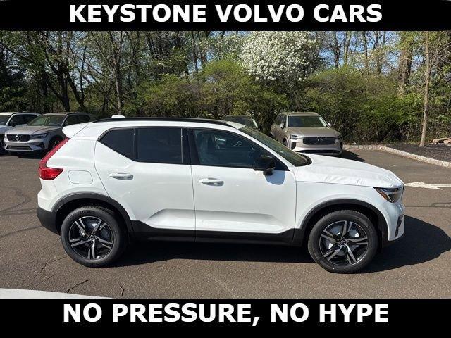 new 2026 Volvo XC40 car, priced at $45,546