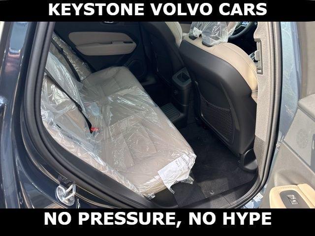 new 2026 Volvo XC60 Plug-In Hybrid car, priced at $69,405