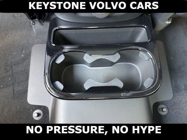 new 2026 Volvo XC90 car, priced at $72,605