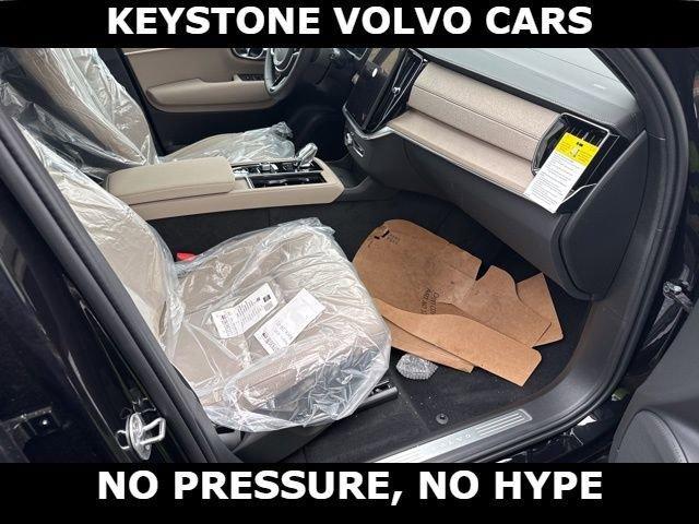 new 2026 Volvo XC90 Plug-In Hybrid car, priced at $81,995