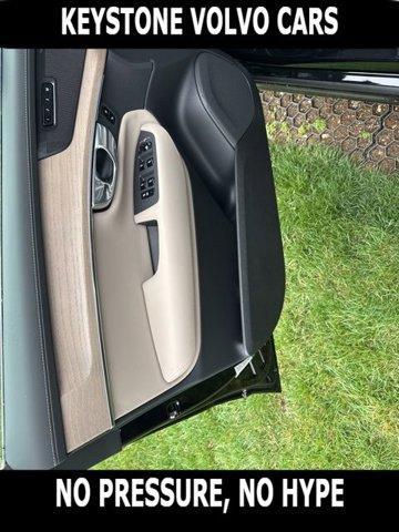 new 2026 Volvo XC90 Plug-In Hybrid car, priced at $81,995