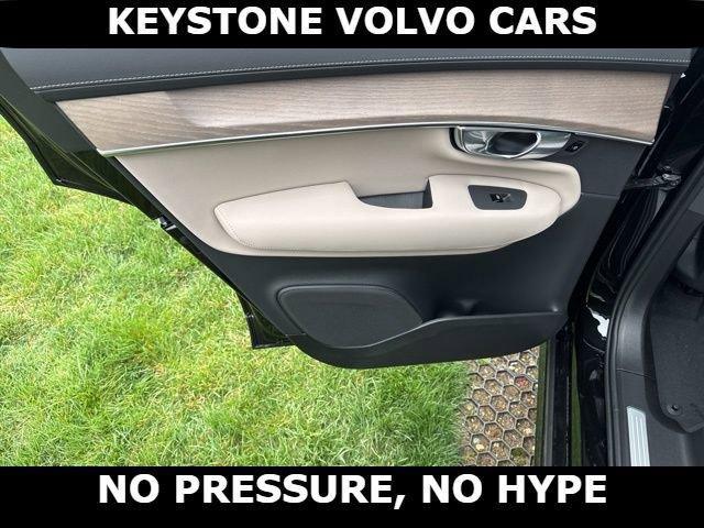 new 2026 Volvo XC90 Plug-In Hybrid car, priced at $81,995