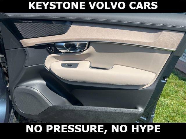 new 2026 Volvo XC90 car, priced at $68,624