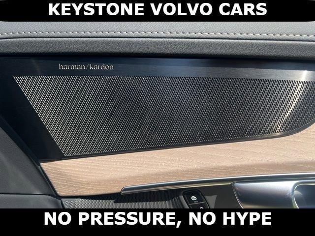 new 2026 Volvo XC90 car, priced at $68,624