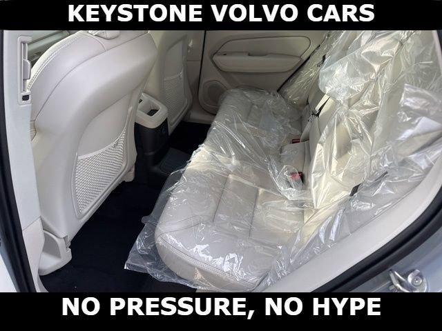 new 2026 Volvo XC60 Plug-In Hybrid car, priced at $75,235