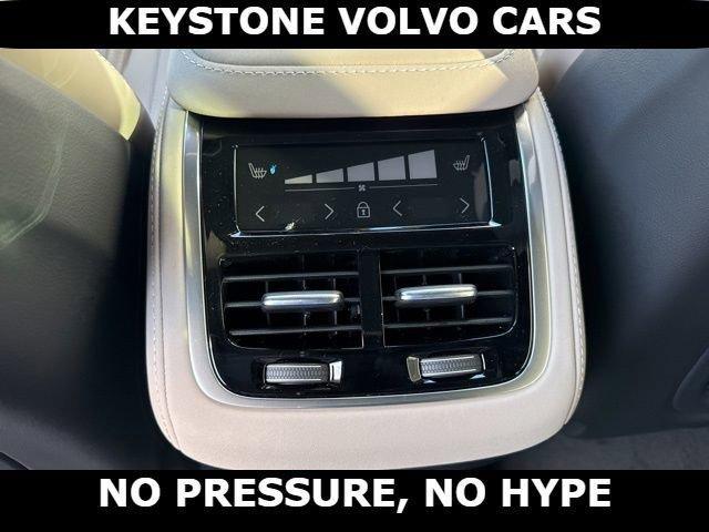 new 2026 Volvo XC90 car, priced at $82,520