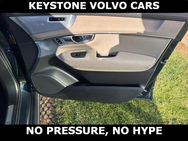 new 2026 Volvo XC90 car, priced at $82,520