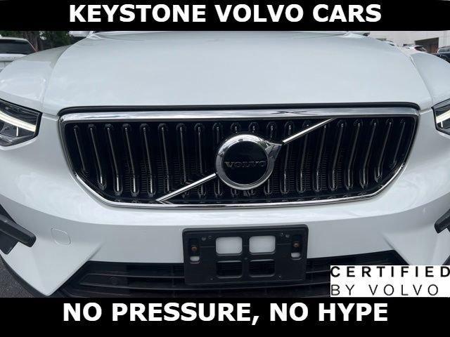 used 2025 Volvo XC40 car, priced at $29,995